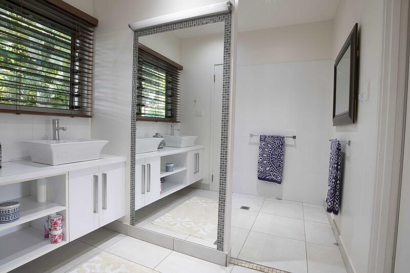 Mission Beach House For Sale • MISSION DREAMING AUSTRALIAN STYLE BALI INFLUENCE